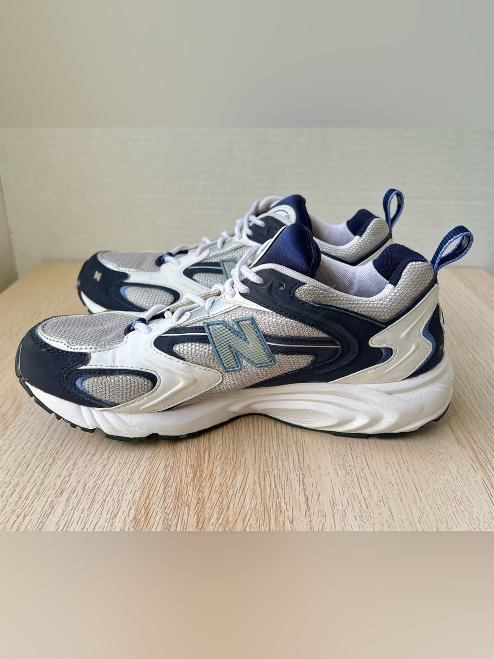 New Balance 400 Y2K Mesh Running Dad Sneakers White Navy Silver US 10 - Picture 8 of 15